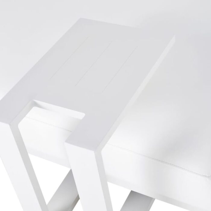 Callisto - Bain de soleil en textile enduit blanc avec tablette en aluminium – Image 3