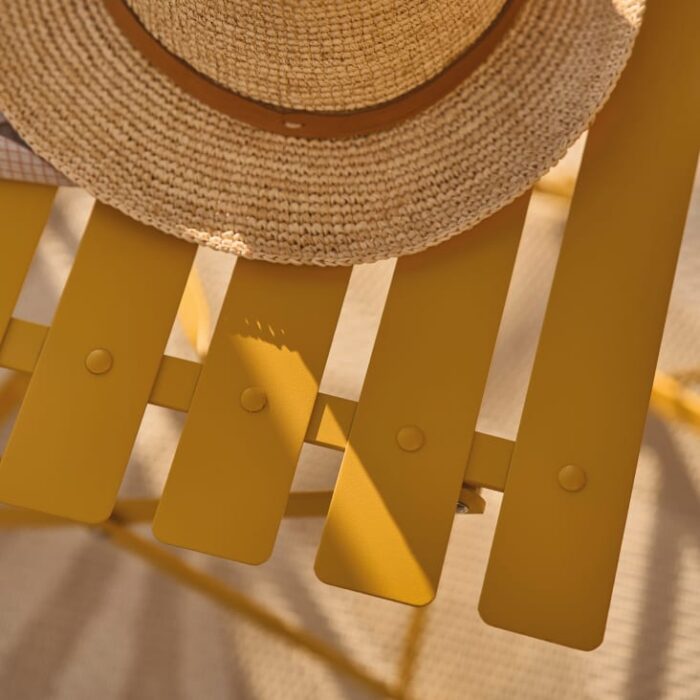 Guinguette - Chaises à dîner de jardin pliables en métal jaune (x2) – Image 7