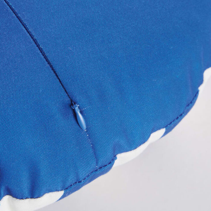 Auxane - Coussin de jardin rond en polyester recyclé motifs imprimés rayures bleues et blanches D40 – Image 3