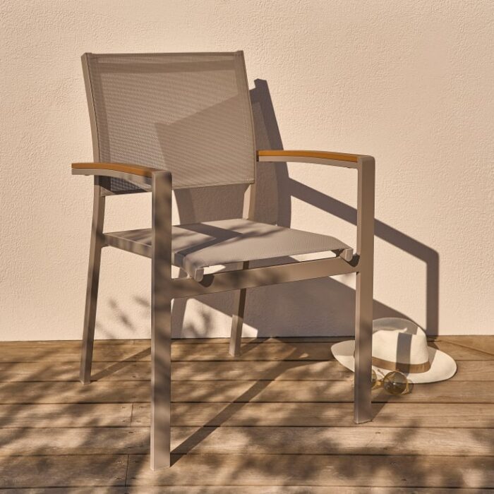 Fuji - Fauteuil à dîner de jardin en composite imitation teck et aluminium taupe – Image 7
